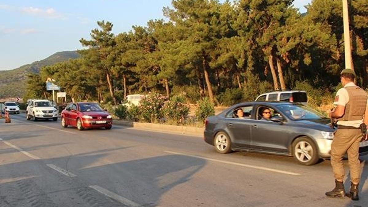 Tatilciler Bodrum’a akın akın gelmeye başladı