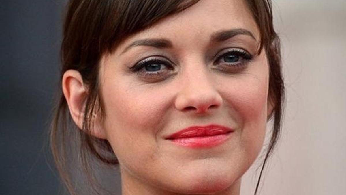 Beren Saat'e Marion Cotillard şoku!