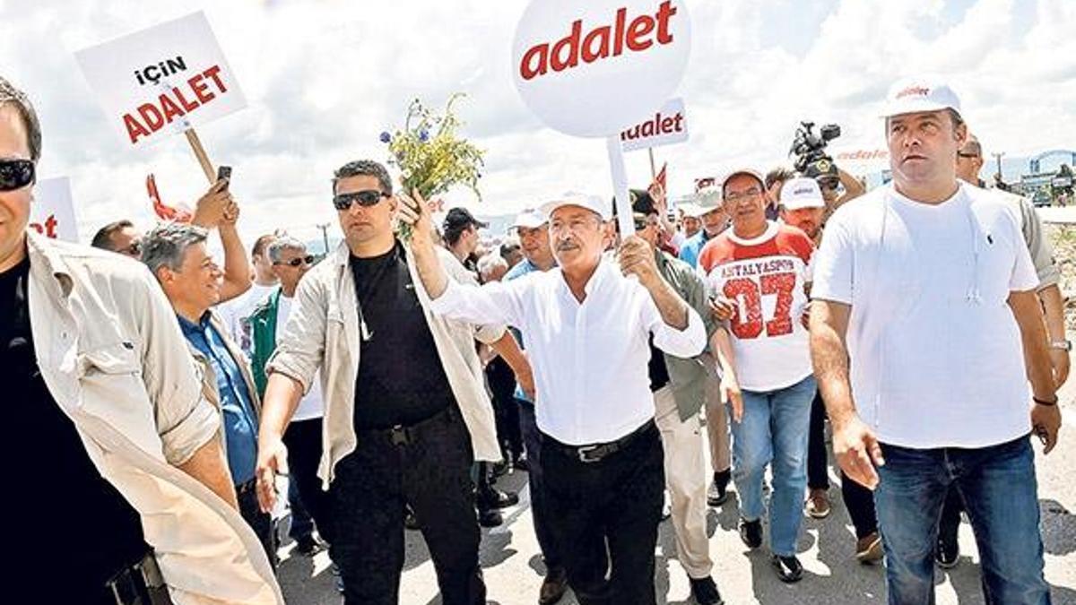 ‘Bahçeli gelsin benimle yürüsün’