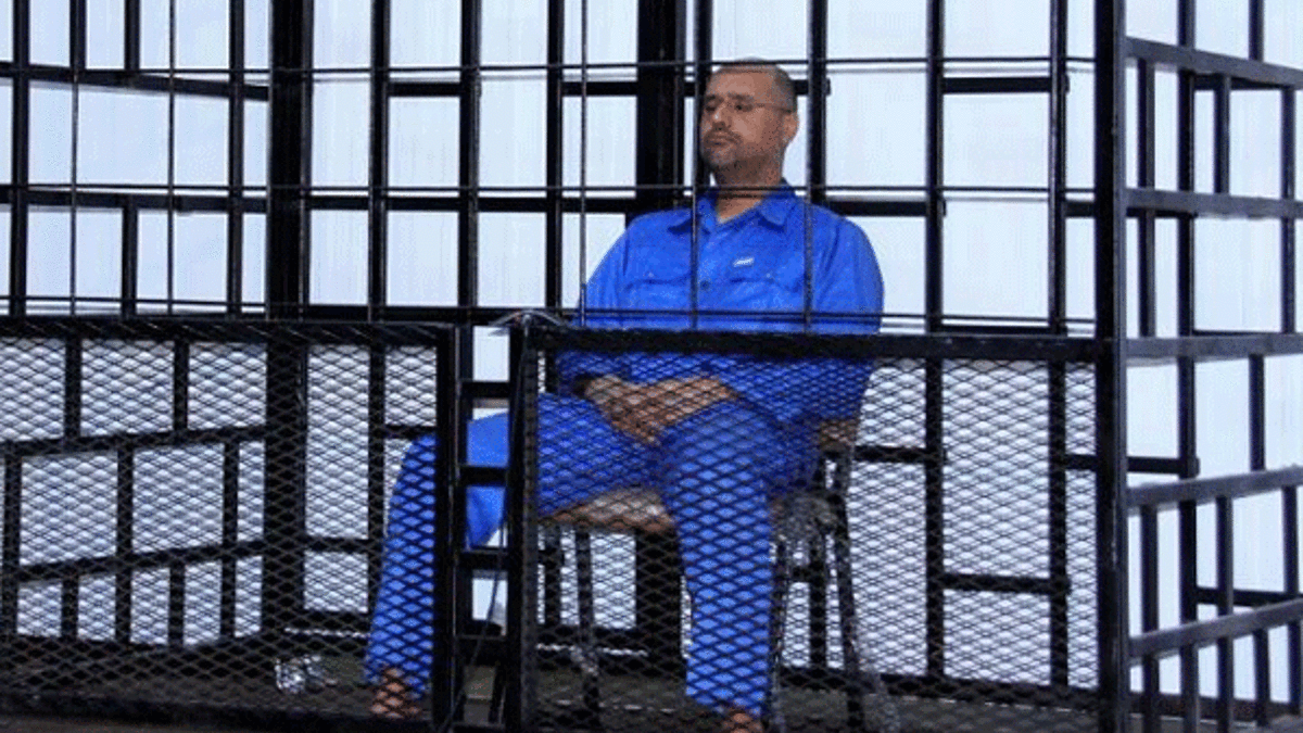 Kaddafi'ye çağrı: Ülkeyi yönet!