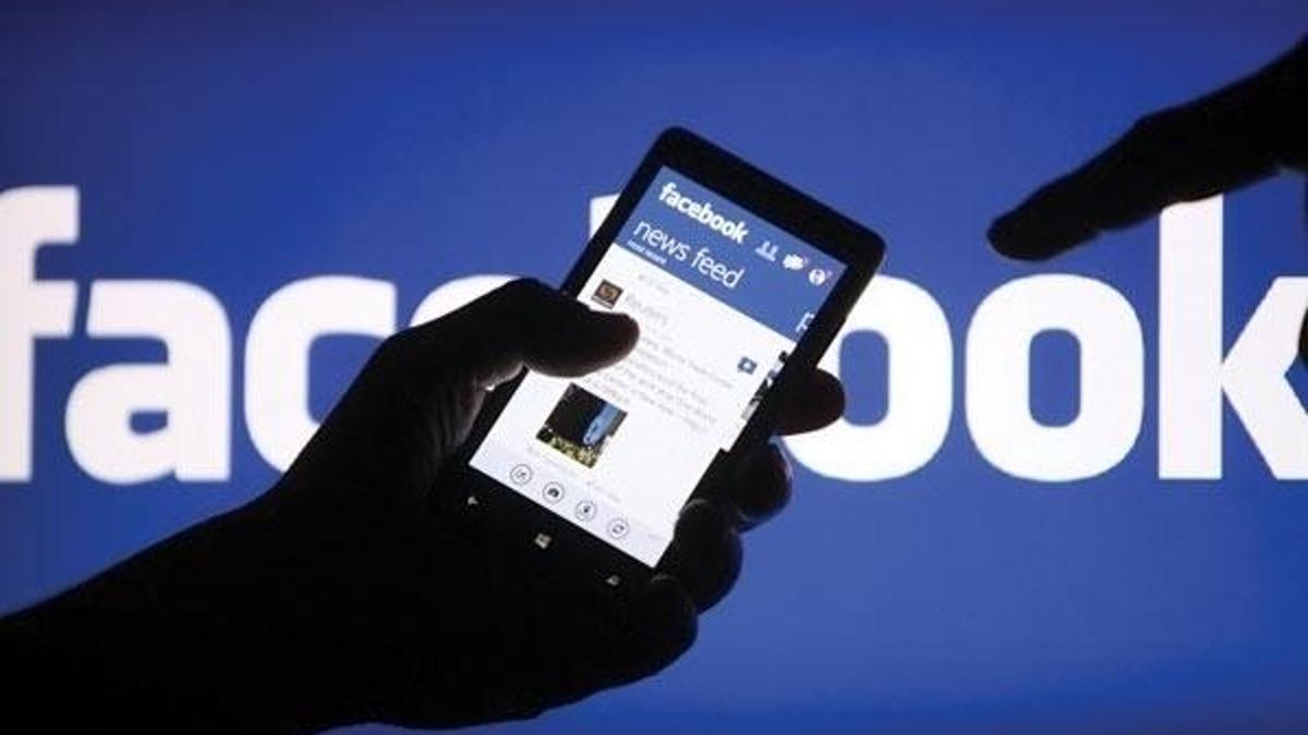 Facebook bir haftada 66 bin paylaşımı sildi