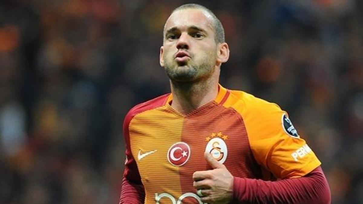 Başkan açıkladı! Sneijder İtalya yolcusu