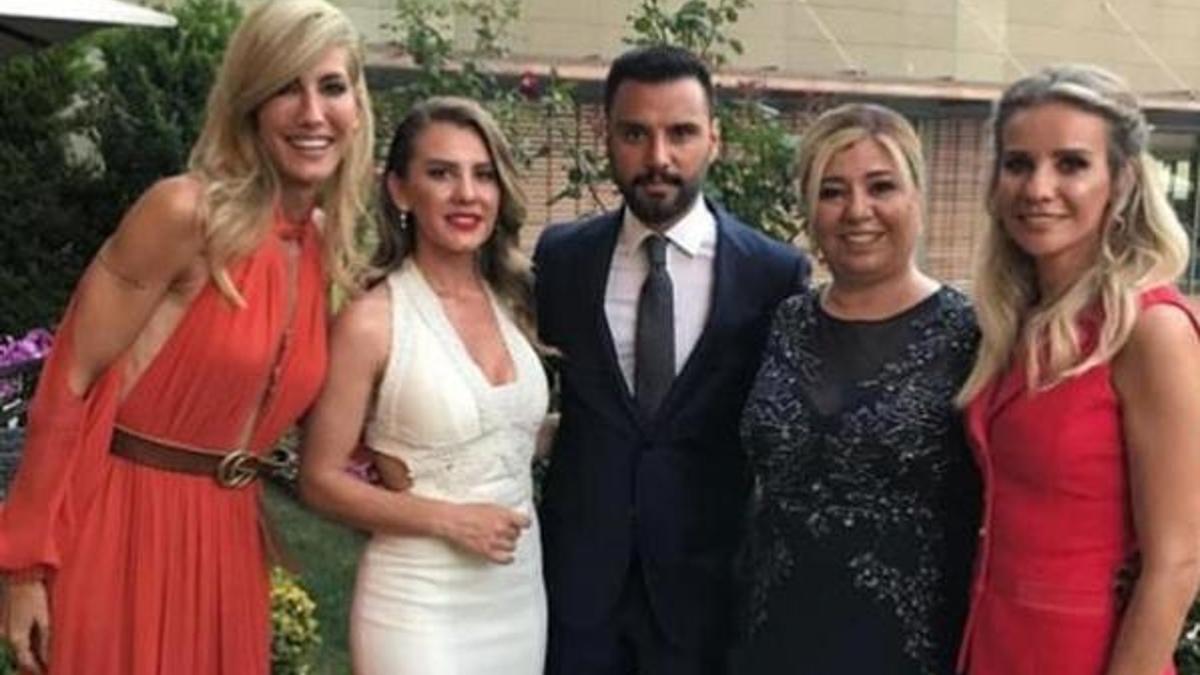 Çağla Şıkel, Alişan’ı hedef alan takipçisine ateş püskürdü
