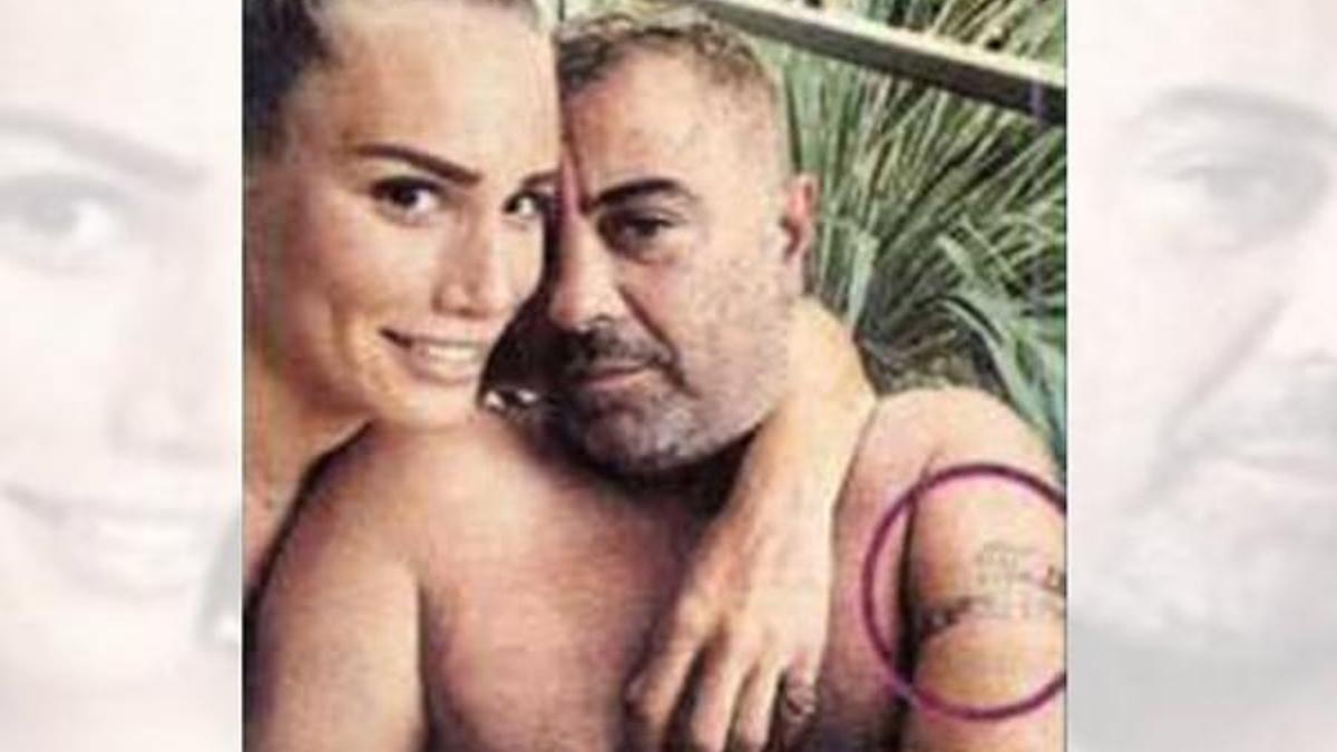 Erdal Acar'dan dövme sürprizi