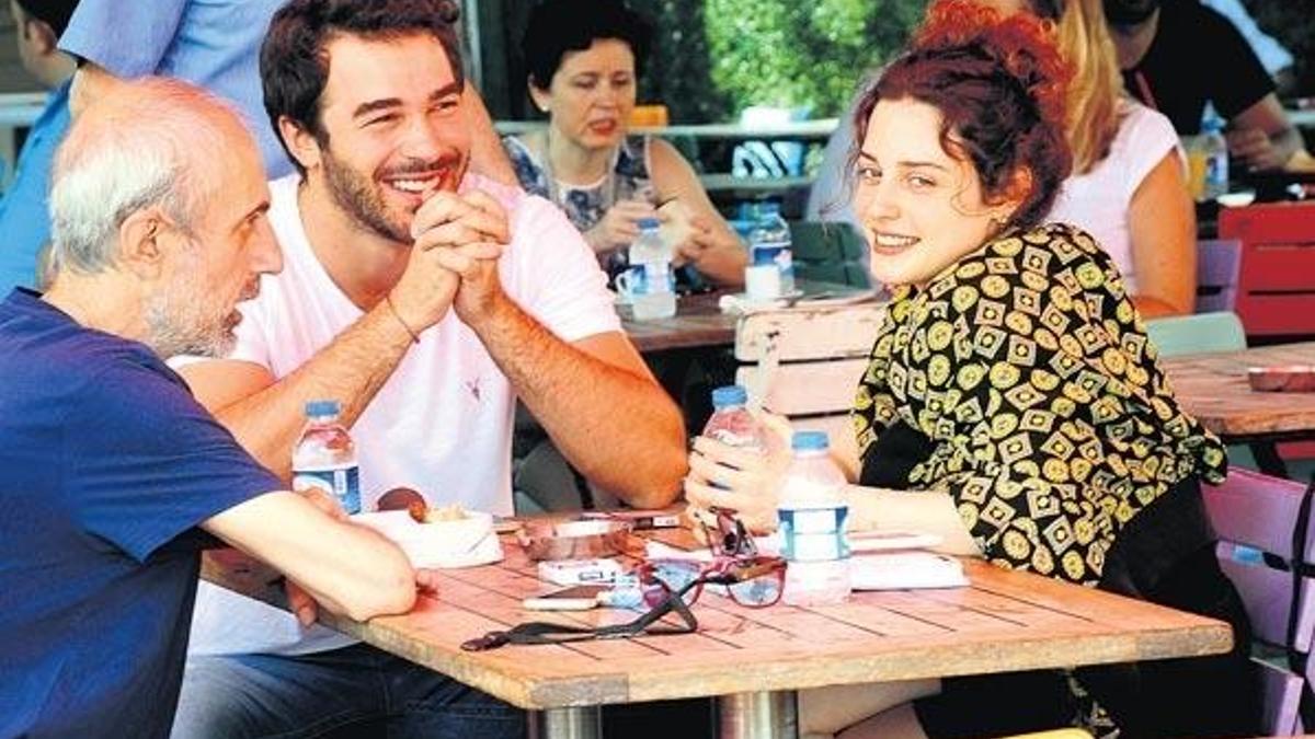 Heyecanlı çift