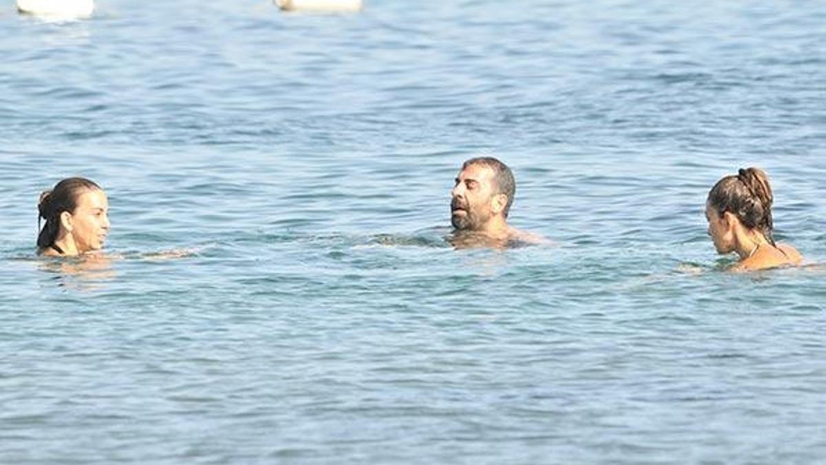 1 Erkek 2 kadın
