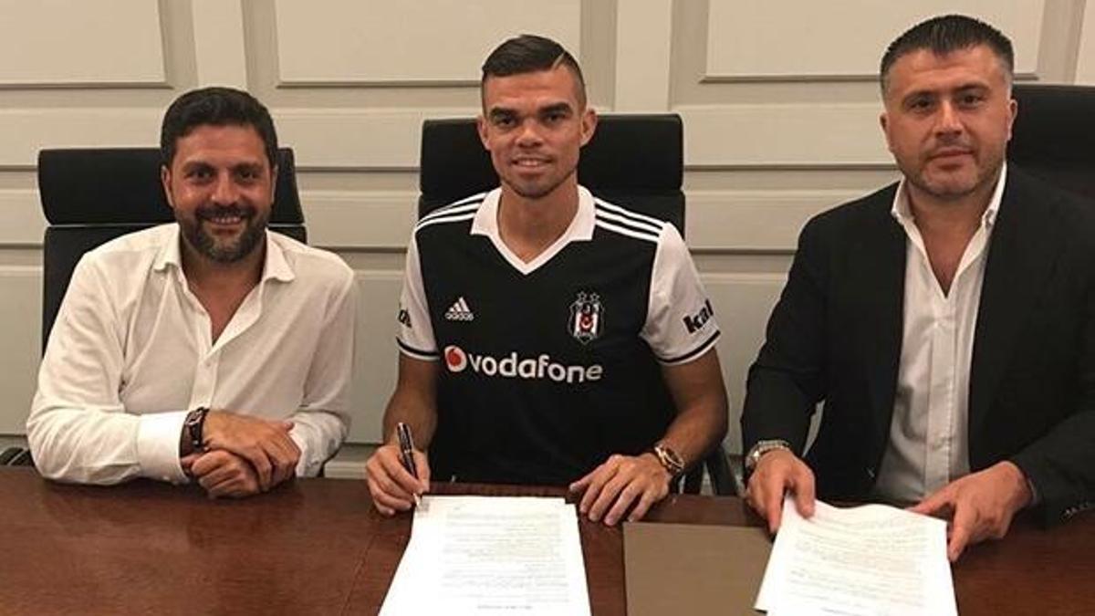 Yıldız oyuncu Pepe imzayı attı
