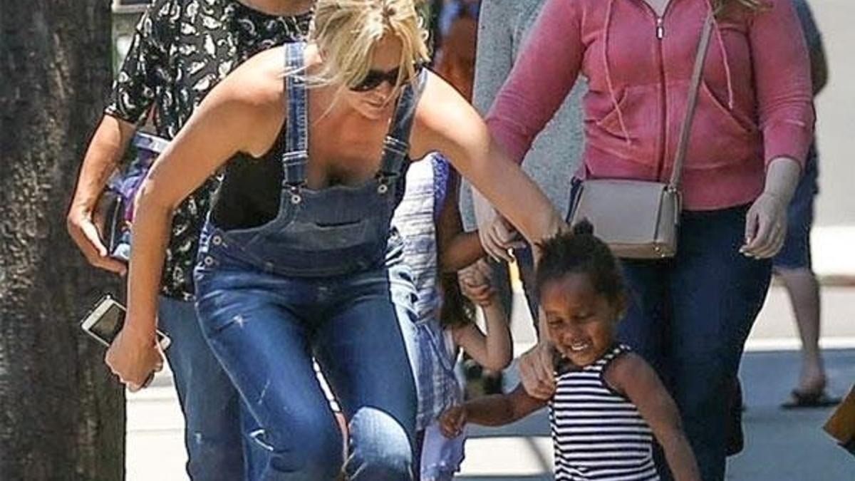 Charlize Theron'un zor anları!
