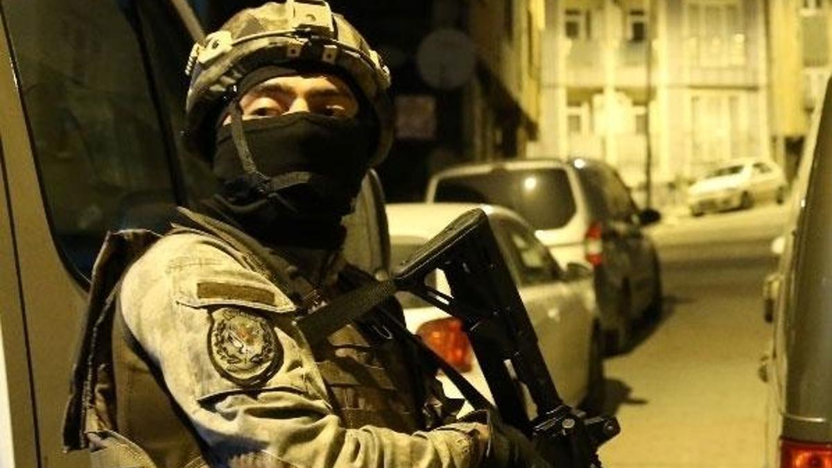 Adana'da PKK'nın şehir yapılanmasına darbe
