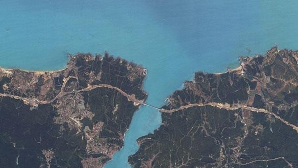 Yerli uydu RASAT İstanbul'u görüntüledi