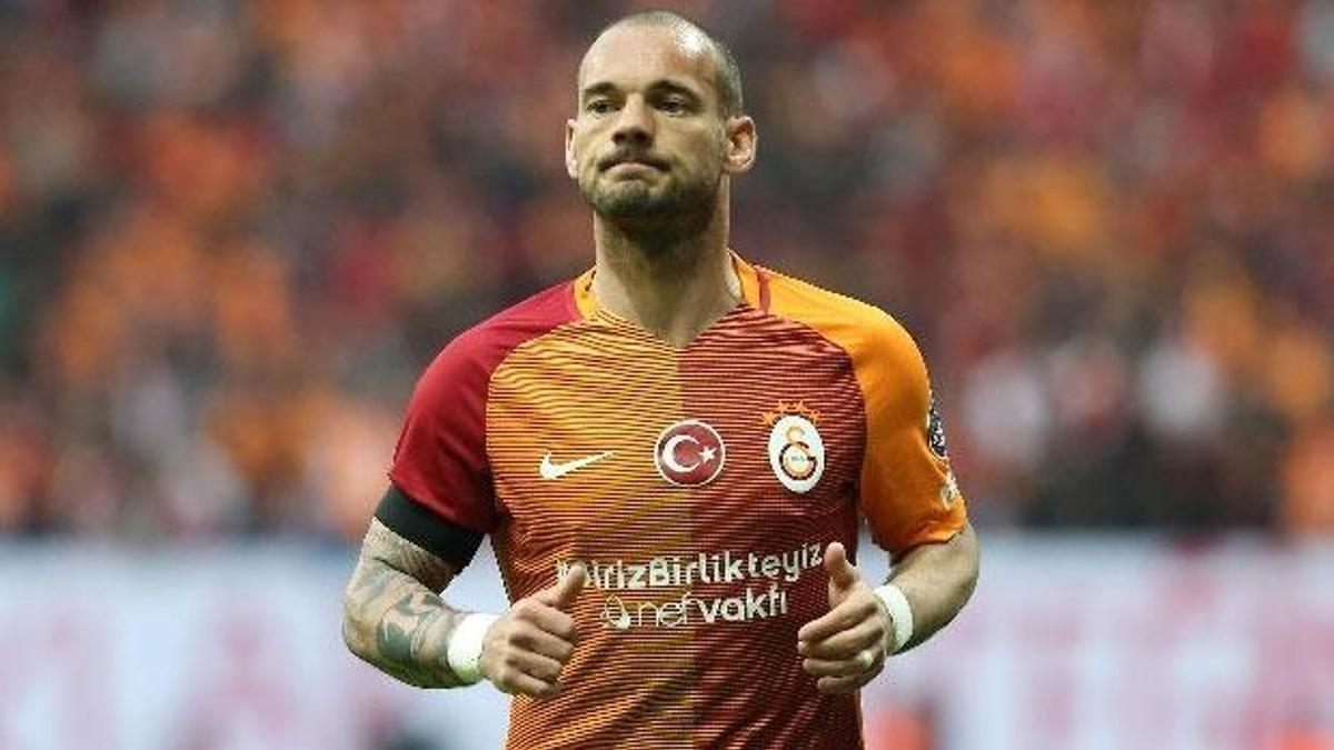 Sosyal medyada Sneijder çılgınlığı...