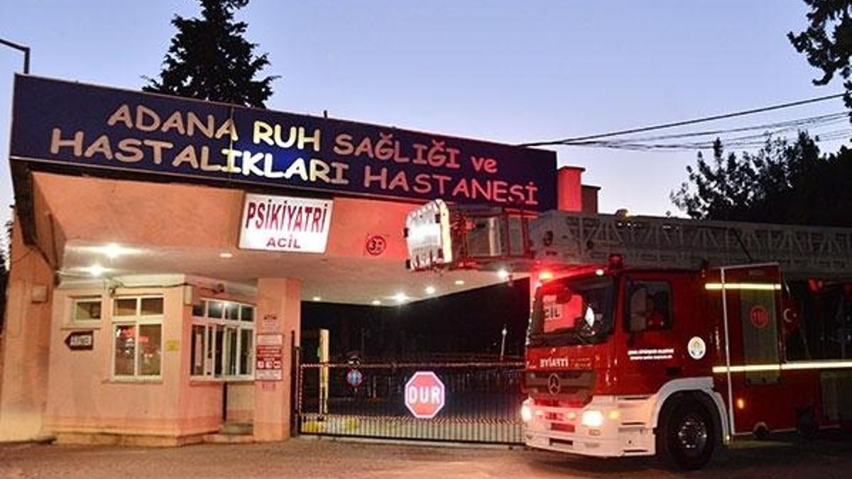 Hastanede yanarak öldü