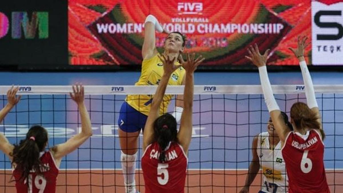 Filenin Sultanları, Brezilya'ya 3-2 yenildi