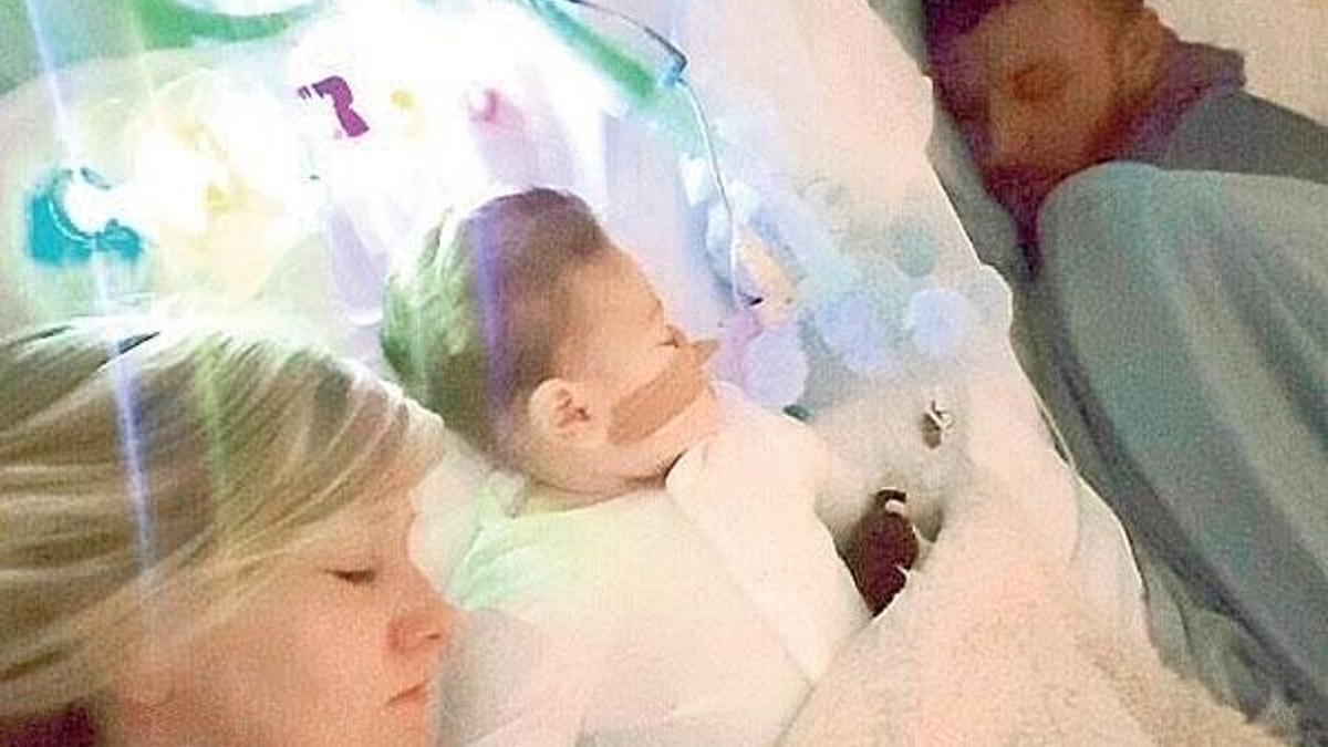 Charlie bebek ABD vatandaşı olacak