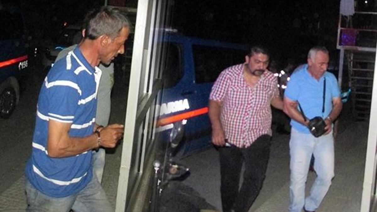 Baba cinsel istismara göz yummaktan tutuklandı
