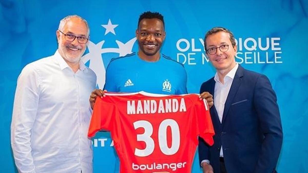 Mandanda, Marsilya'ya döndü