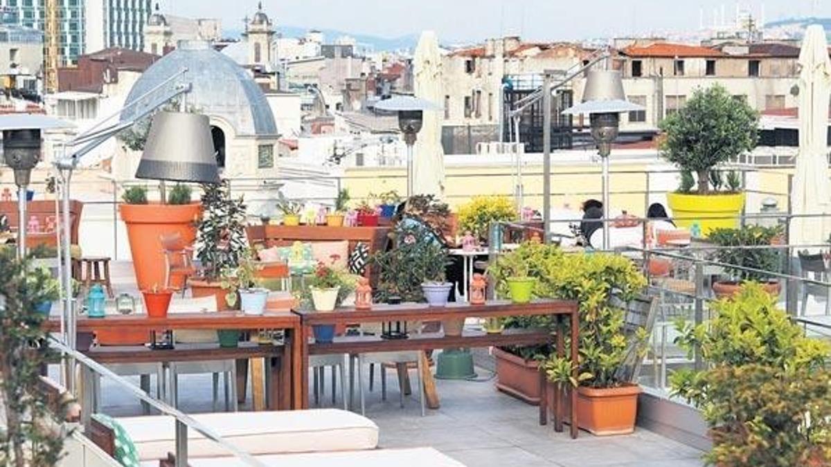 Yazın keyfi İstiklal Palas Terrace’da