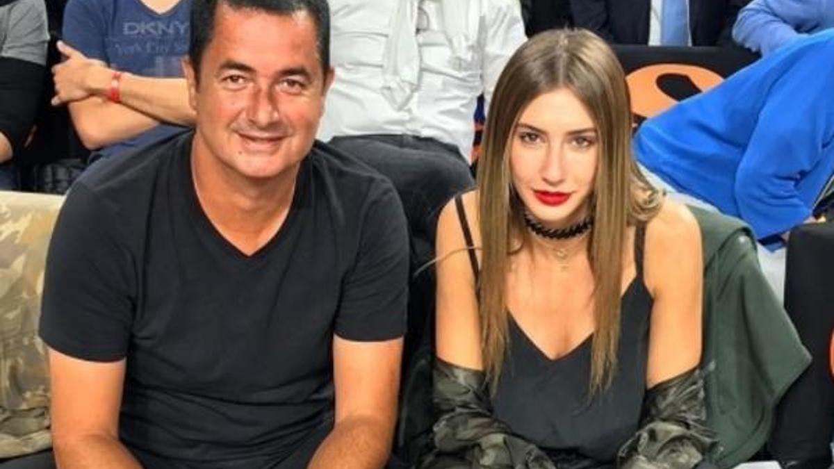 Şeyma Subaşı'dan bekarlığa veda partisi