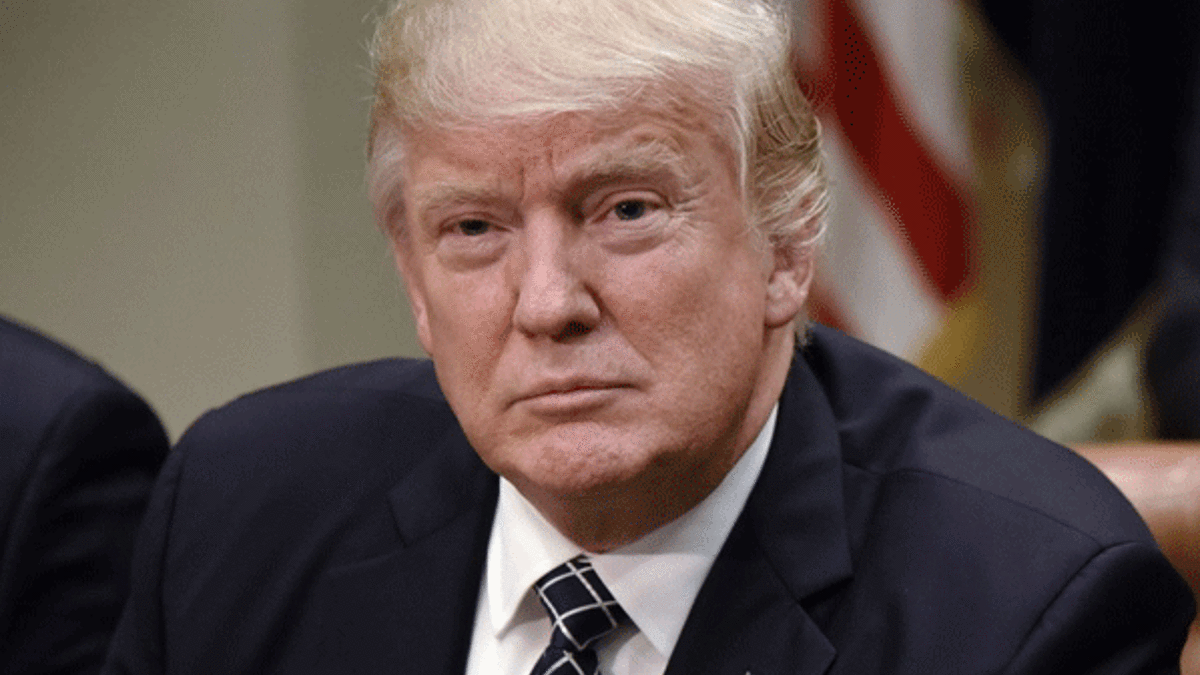 Ve ilk başvuru yapıldı! Trump'ı görevden alma...
