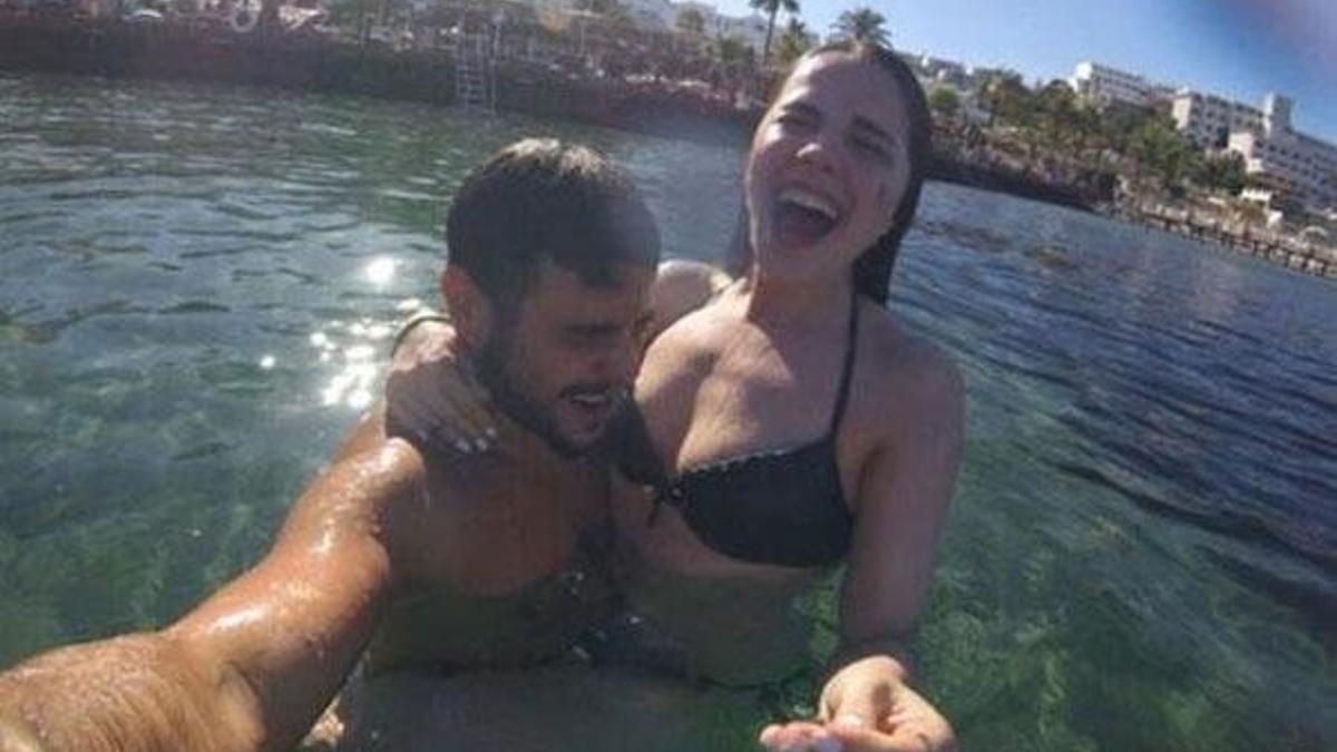 Su altında aşka geldiler