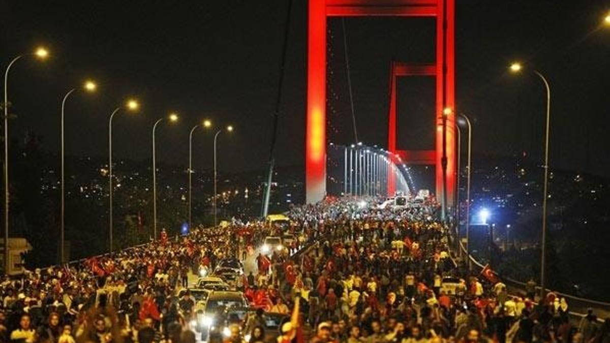 15 Temmuz'da 7'den 70'e şehit düştüler