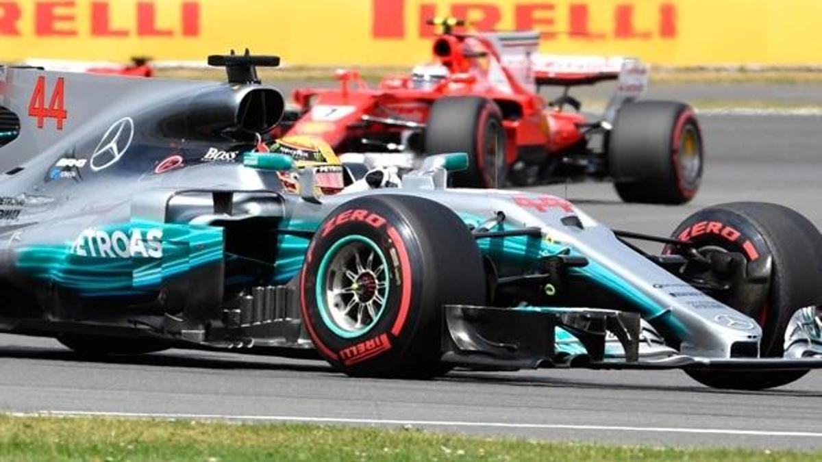 Hamilton kazandı yarış kızıştı!