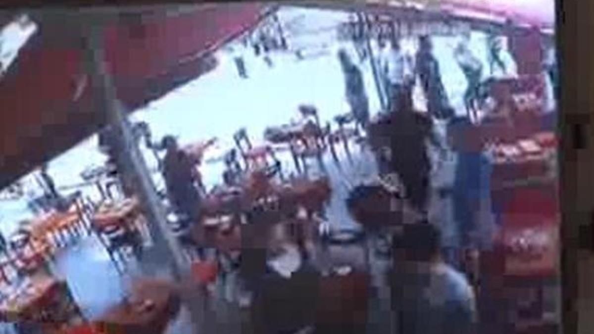 Kasımpaşa'da kafetaryada silahlı saldırı: 2 yaralı
