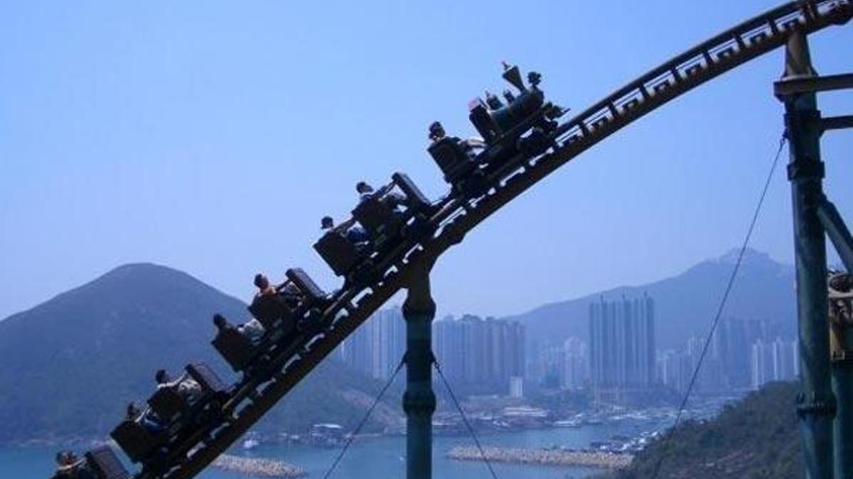 İspanya'da lunaparkta hız treni kazası: 33 yaralı