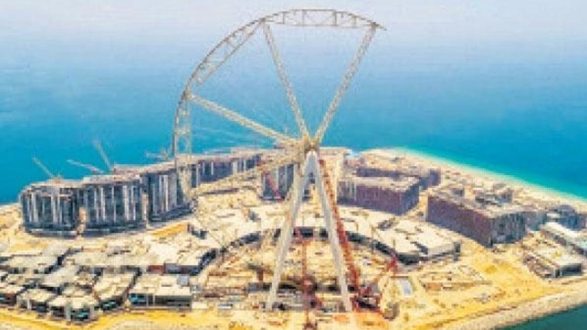 1400 kişilik dünyanın  en büyük dönme dolabı