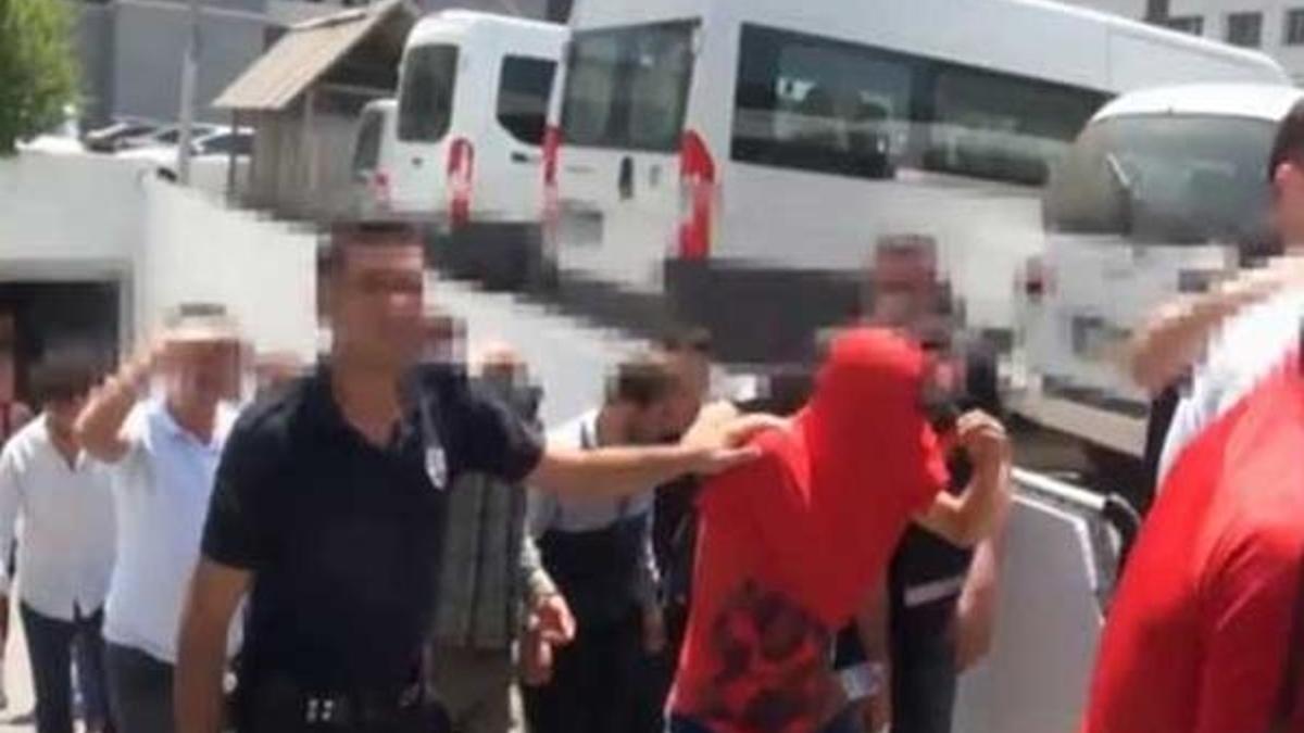 Tarihi surları mesken tutan torbacılara operasyon: 27 tutuklama