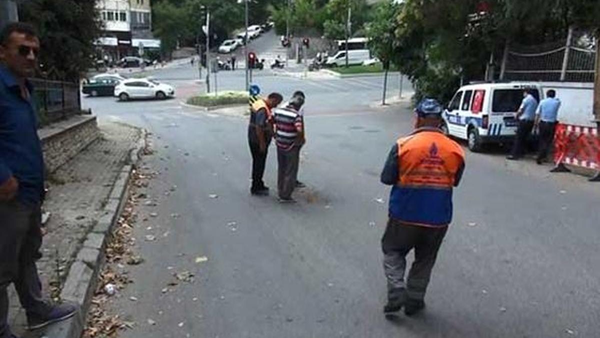 Beşiktaş'ta çöken yol nedeniyle bölge trafiğe kapatıldı! Bomba imha uzmanı çağrıldı