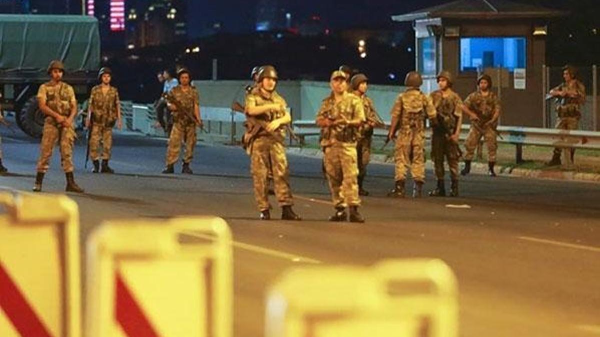 FETÖ'cü general bu kez itiraf etti