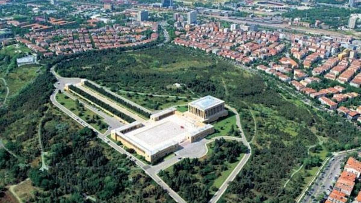 Anıtkabir çevresine imar izni tartışması