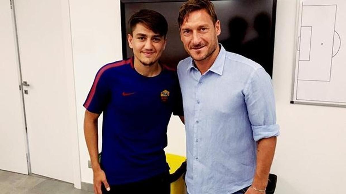 Totti, yönetici olarak devam edecek