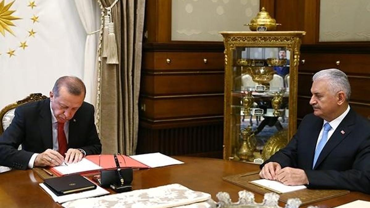Başbakan yeni kabineyi açıkladı
