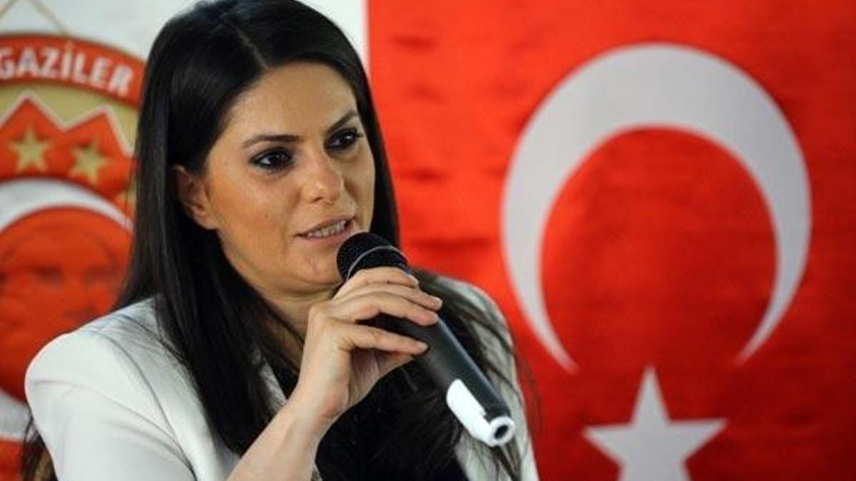 Çalışma Bakanı Jülide Sarıeroğlu'dan Twitter açıklaması
