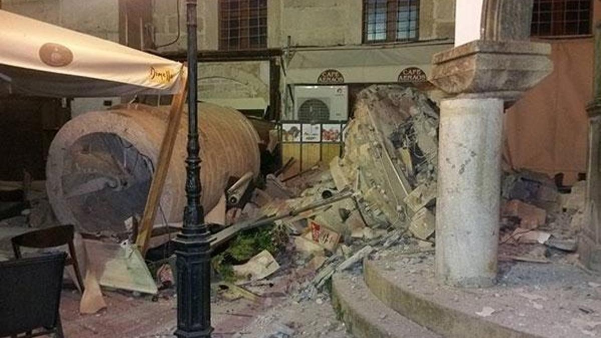 Depremin merkez üssü Kos'ta 2 kişi öldü! Çok sayıda yaralı var