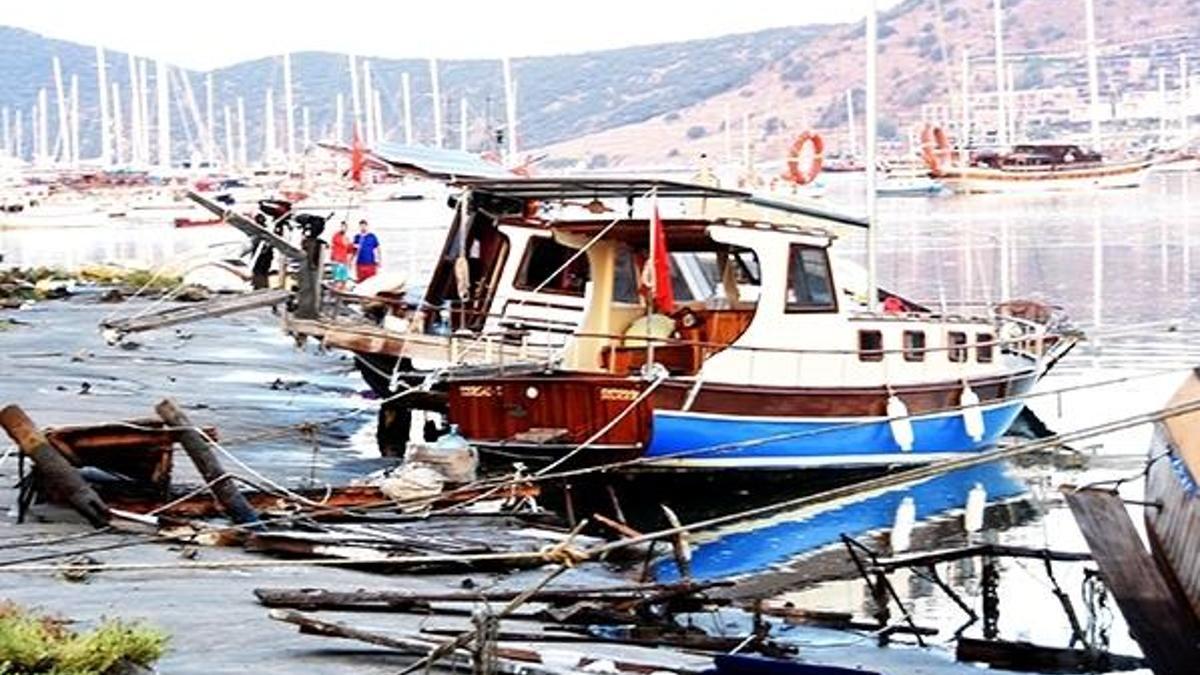 "Deprem 4 atom bombası büyüklüğünde" diyen uzman uyardı