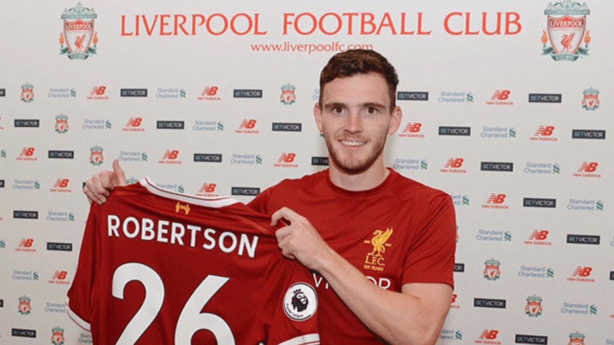 Liverpool, Robertson'ı transfer etti