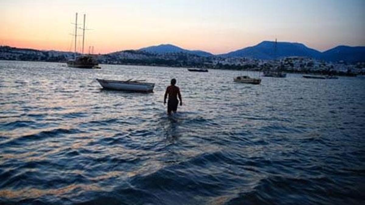 'Öldü' sanılan balıkçı deniz güvenli diye karaya çıkmamış