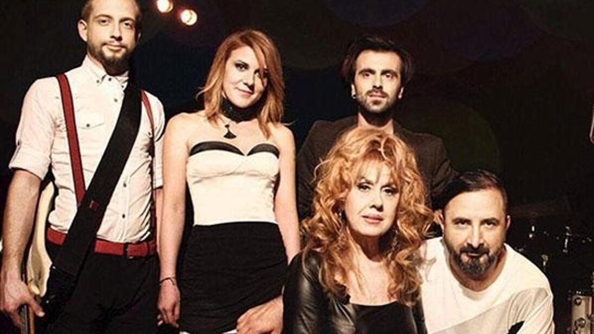 Kamuran Akkor 20 sene sonra stüdyoya girdi