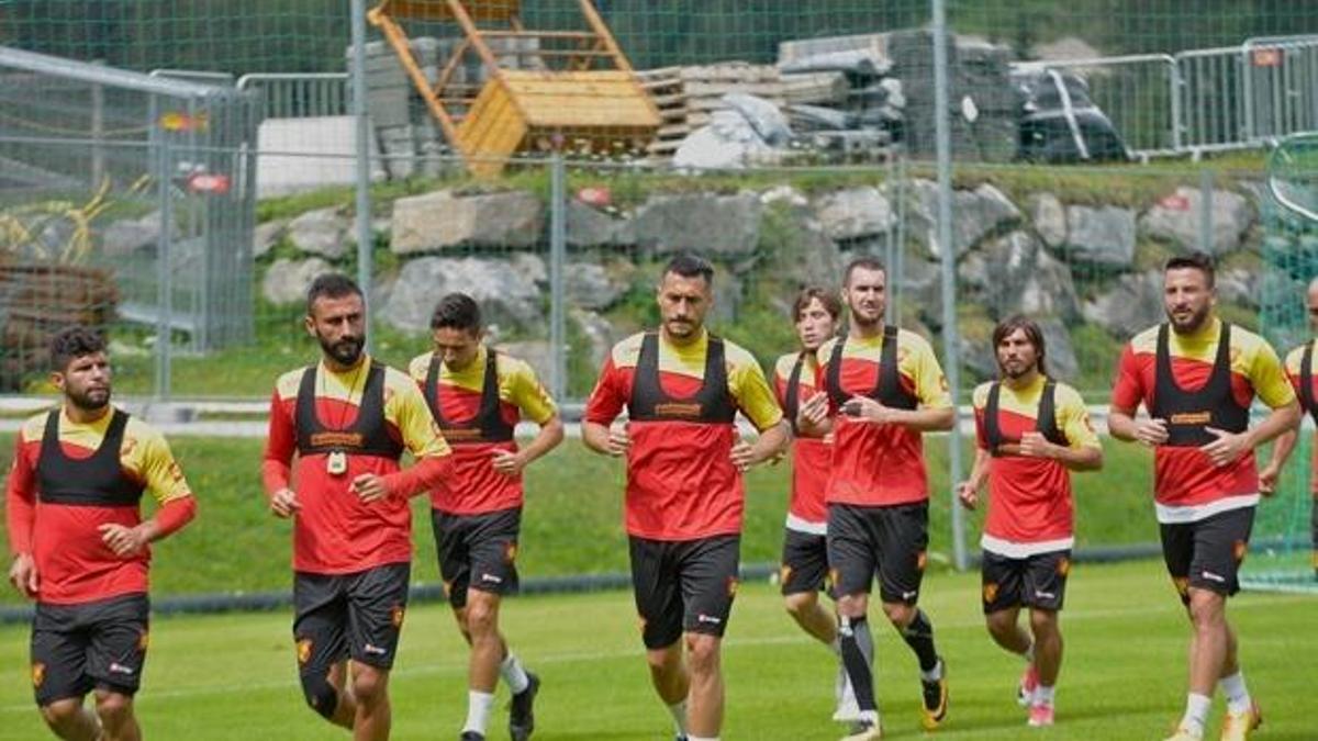 Göztepe Ibanez ve Beto'yu bitiriyor