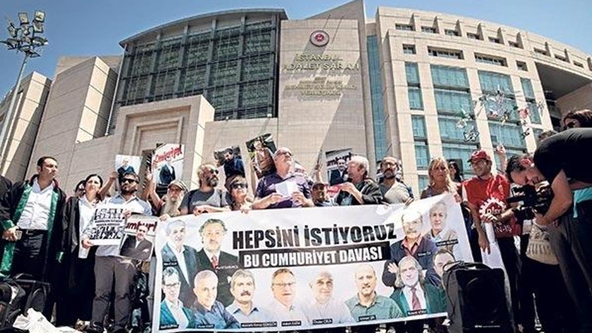 ‘Her iktidarın kötüsü ve suçlusu oldum’