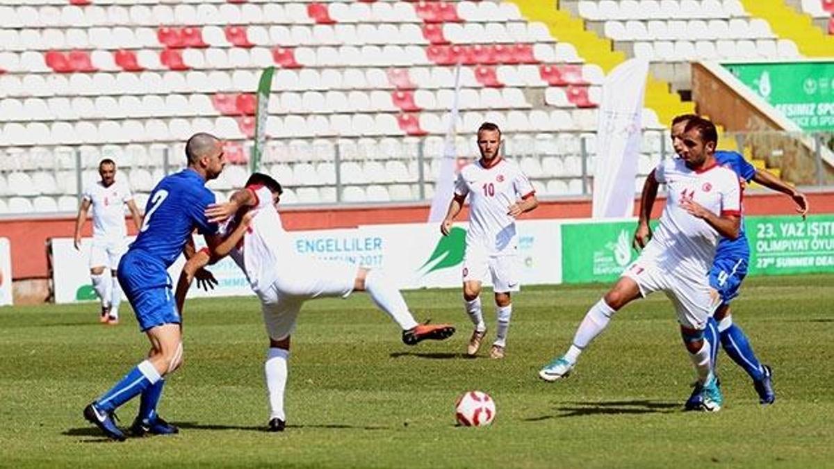 Türkiye 4 golle finale yükseldi