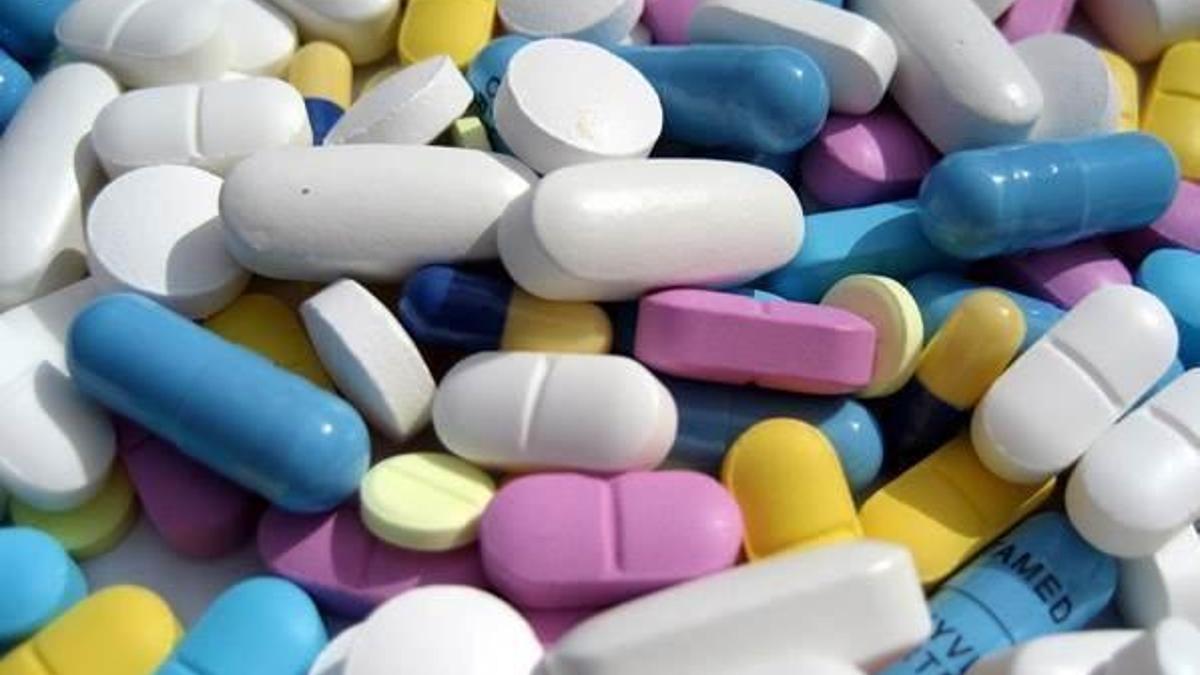 ‘İyiyim dediğiniz an antibiyotiği bırakın’