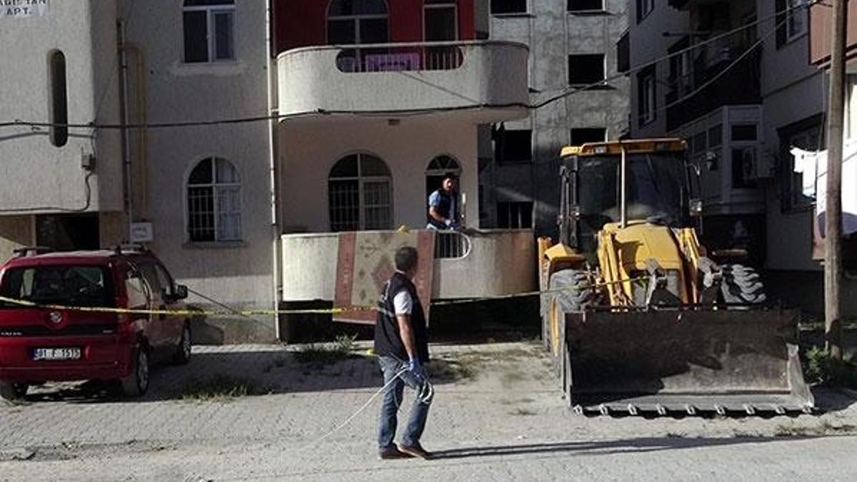 Bunalıma giren şahıs tartıştığı annesini vurdu
