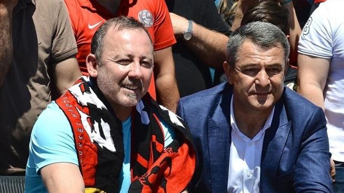 Sergen Yalçın resmen Eskişehirspor'da