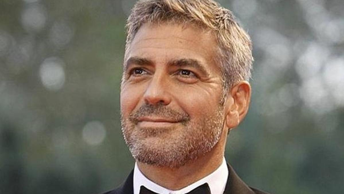 Dünyanın en yakışıklısı George Clooney
