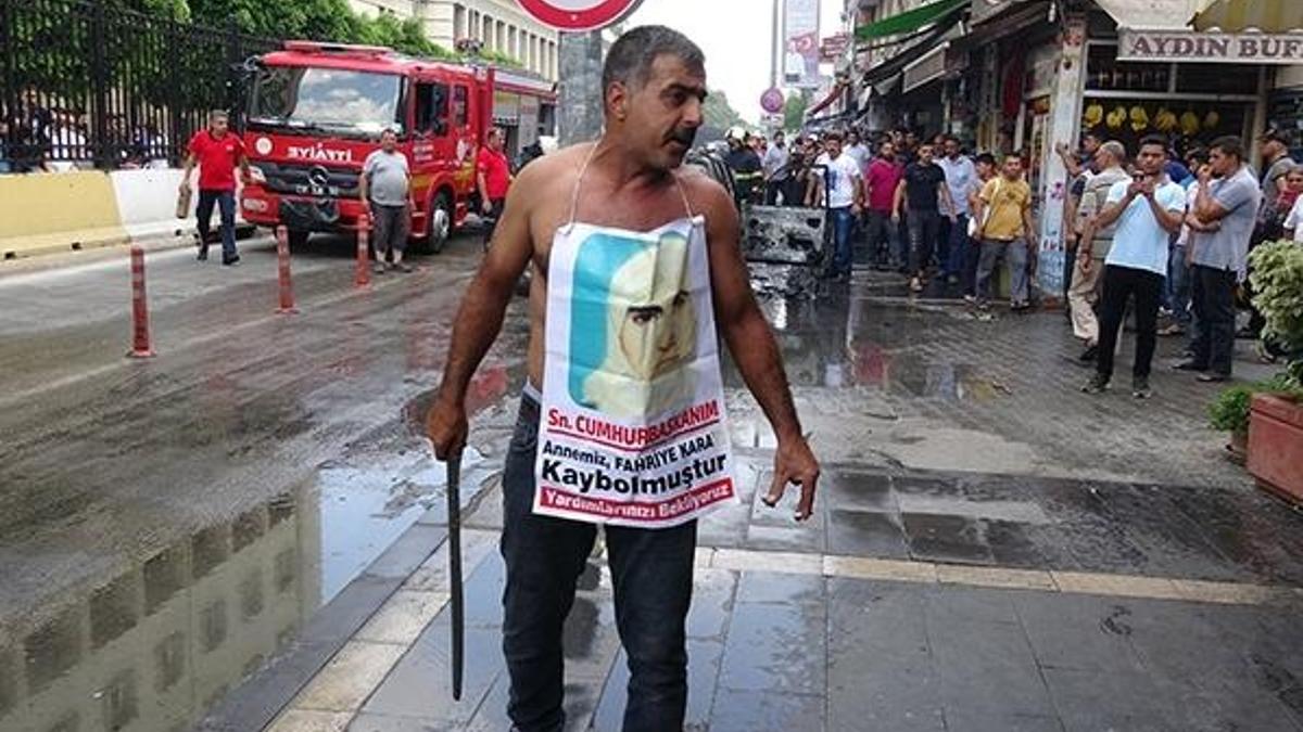 Protesto için adliye önünde kamyonetini yaktı