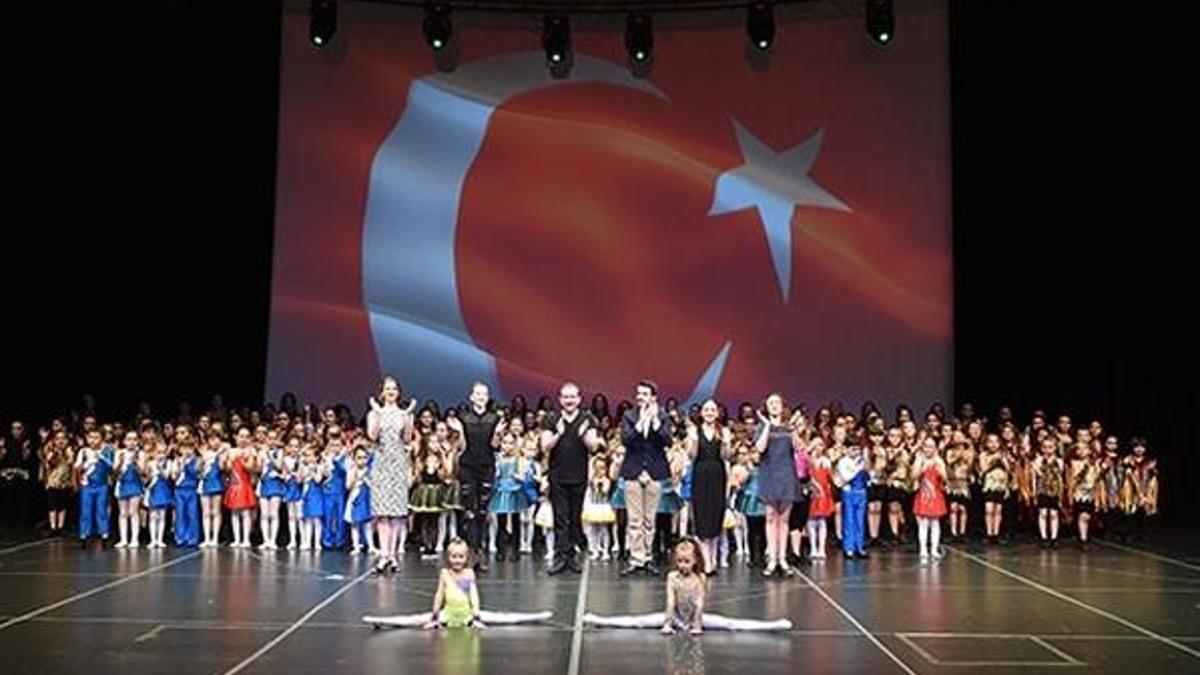 Harbiye Açıkhava'da Anadolu Ateşi